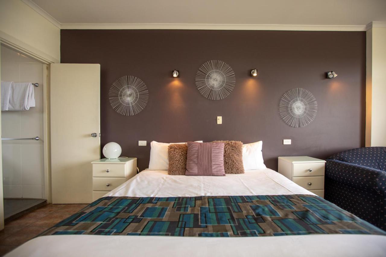 Lakeview Motel And Apartments Роб Экстерьер фото