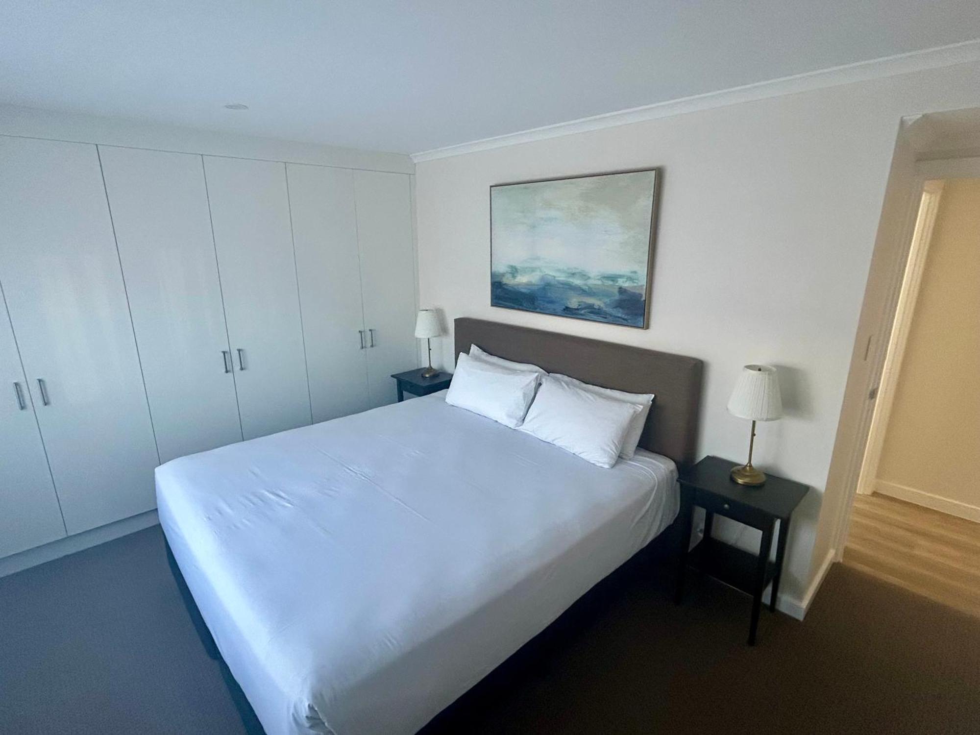 Lakeview Motel And Apartments Роб Экстерьер фото