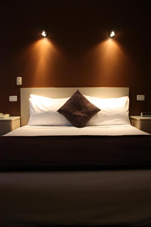 Lakeview Motel And Apartments Роб Экстерьер фото