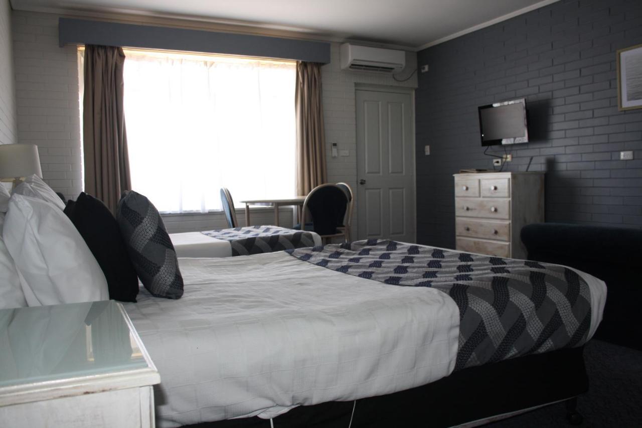 Lakeview Motel And Apartments Роб Экстерьер фото
